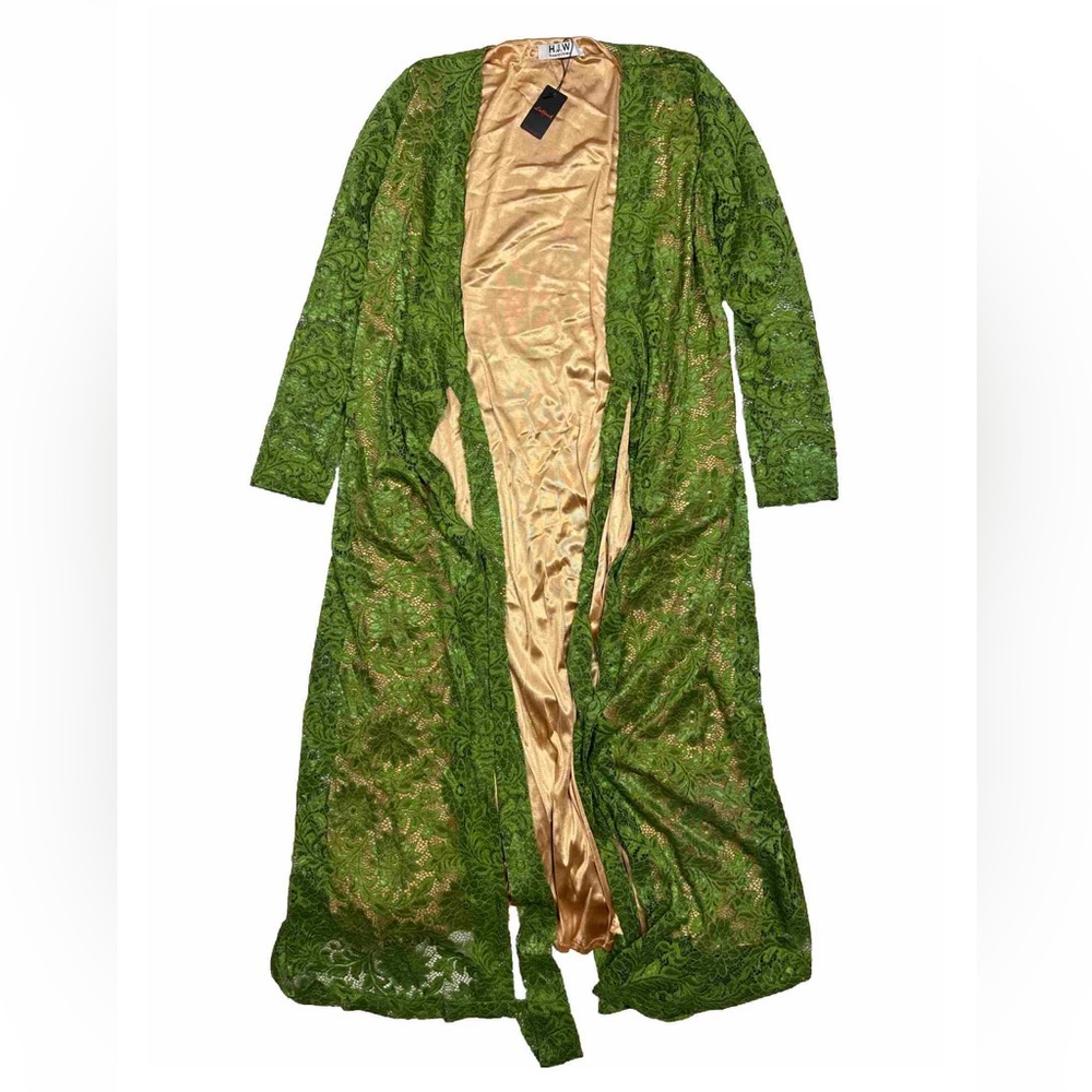 NWT - HJW Huang Jin Wu women’s XL robe